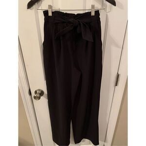 Lululemon black high waisted pants with pockets no size tag fits 0-2